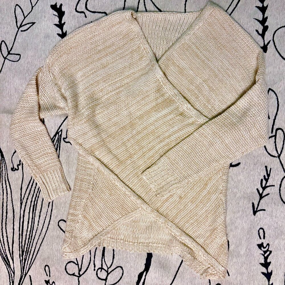 V neck sweater tan